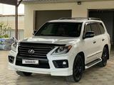 Lexus LX 570 2015 годаfor32 000 000 тг. в Алматы