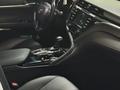 Toyota Camry 2021 года за 15 200 000 тг. в Астана – фото 11