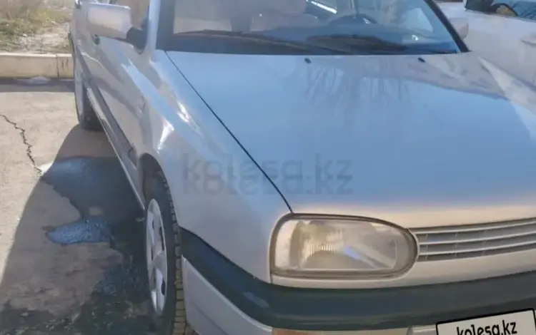 Volkswagen Golf 1995 годаүшін2 200 000 тг. в Кентау