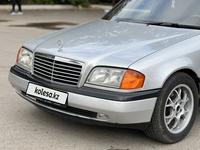 Mercedes-Benz C 200 1997 года за 2 300 000 тг. в Караганда