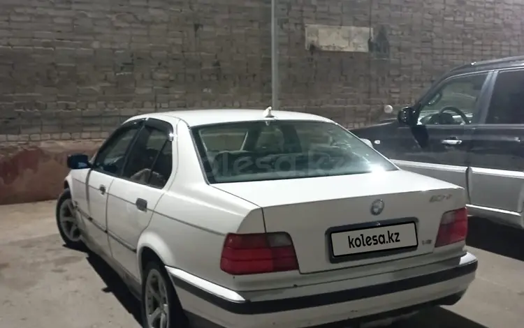 BMW 318 1995 годаүшін800 000 тг. в Сатпаев