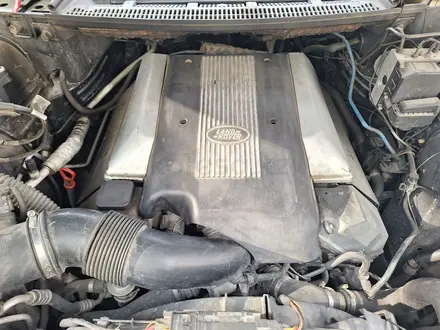 Land Rover Range Rover 2004 года за 4 000 000 тг. в Алматы – фото 6