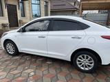 Hyundai Accent 2021 года за 7 850 000 тг. в Алматы