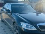 Mercedes-Benz S 550 2006 годаүшін5 500 000 тг. в Мойынкум – фото 4