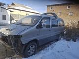 Hyundai Starex 2001 года за 1 150 000 тг. в Шымкент – фото 3