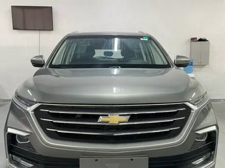 Chevrolet Captiva 2022 года за 10 500 000 тг. в Актау – фото 2