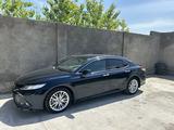 Toyota Camry 2019 года за 14 500 000 тг. в Шымкент – фото 3