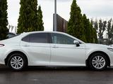 Toyota Camry 2019 года за 13 290 000 тг. в Алматы – фото 3