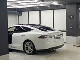 Tesla Model S 2013 годаүшін16 000 000 тг. в Алматы – фото 4