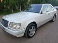 Mercedes-Benz E 200 1994 года за 4 200 000 тг. в Кокшетау – фото 26