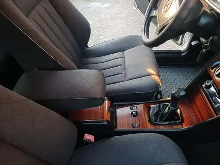 Mercedes-Benz E 200 1994 года за 4 200 000 тг. в Кокшетау – фото 41