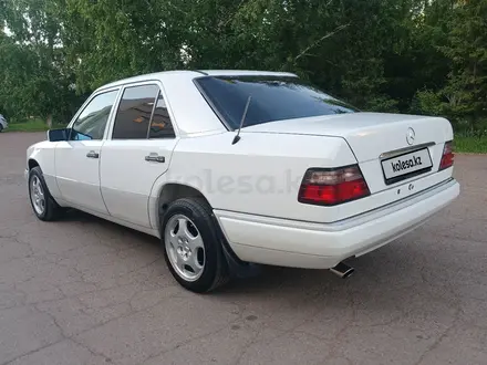 Mercedes-Benz E 200 1994 года за 4 200 000 тг. в Кокшетау – фото 7