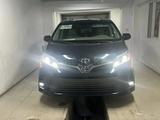 Toyota Sienna 2011 года за 7 500 000 тг. в Атырау
