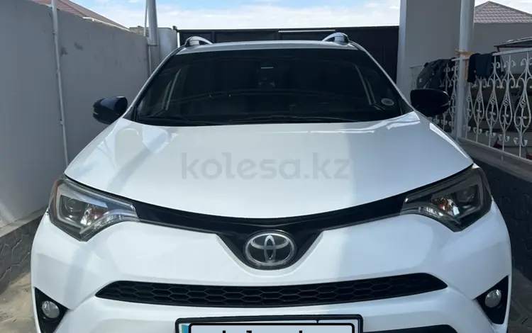 Toyota RAV4 2018 годаүшін13 500 000 тг. в Актау