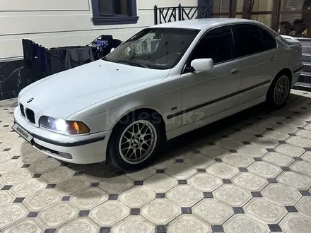 BMW 528 1997 года за 3 500 000 тг. в Тараз – фото 2