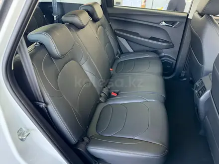 Chevrolet Captiva Premier 2025 года за 12 690 000 тг. в Павлодар – фото 4