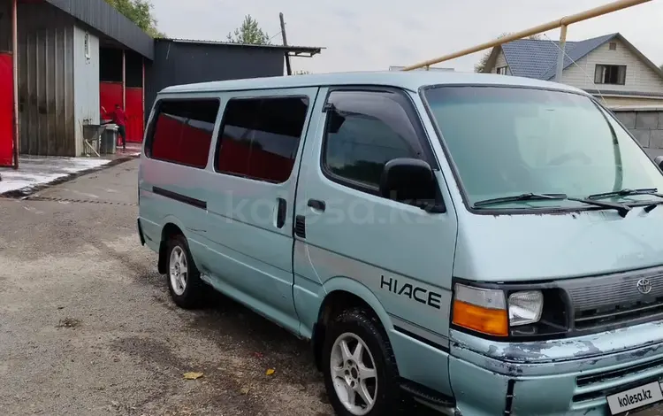 Toyota Hiace 1998 годаfor1 800 000 тг. в Шымкент