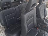 Сиденье кожаные Хонда CRV 1поколение за 1 000 тг. в Актобе – фото 3