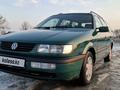 Volkswagen Passat 1995 годаfor2 400 000 тг. в Алматы