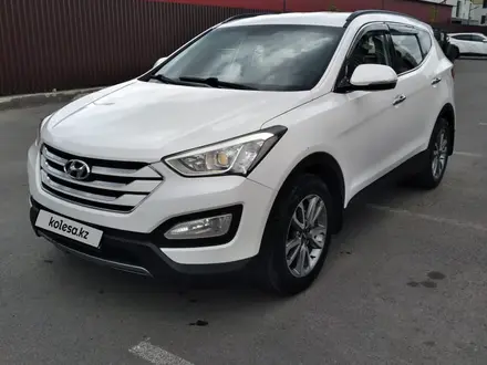 Hyundai Santa Fe 2014 года за 9 200 000 тг. в Караганда