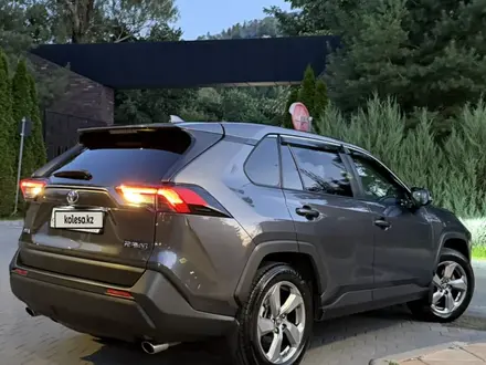 Toyota RAV4 2022 года за 16 500 000 тг. в Алматы – фото 11