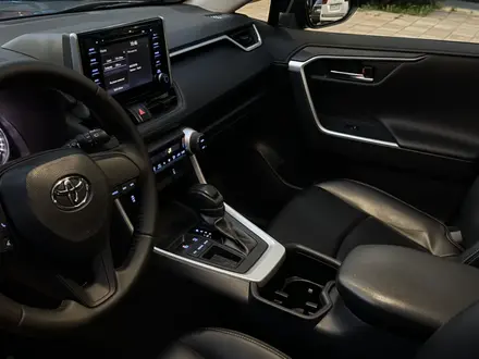Toyota RAV4 2022 года за 16 500 000 тг. в Алматы – фото 13