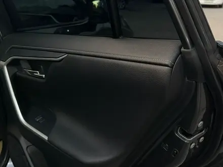 Toyota RAV4 2022 года за 16 500 000 тг. в Алматы – фото 19