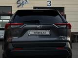 Toyota RAV4 2022 года за 16 500 000 тг. в Алматы – фото 3