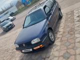 Volkswagen Golf 1995 года за 1 900 000 тг. в Мерке – фото 2