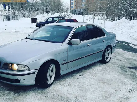 BMW 528 1996 года за 3 400 000 тг. в Жезказган – фото 2