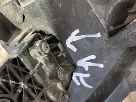 Фара правая за 89 000 тг. в Караганда – фото 10