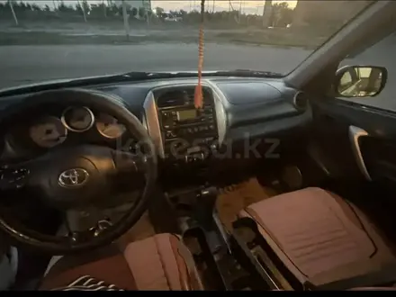 Toyota RAV4 2005 года за 5 500 000 тг. в Уральск – фото 7