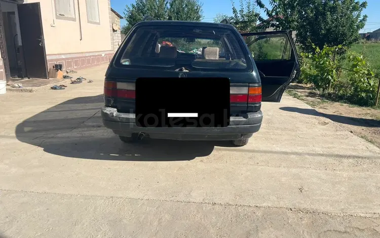 Volkswagen Passat 1993 годаүшін1 100 000 тг. в Сарыагаш