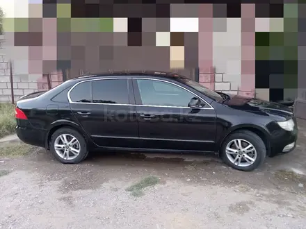 Skoda Superb 2011 года за 4 400 000 тг. в Шымкент – фото 6