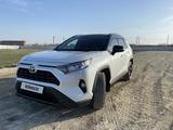 Toyota RAV4 2020 года за 15 000 000 тг. в Аксай