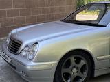 Mercedes-Benz E 430 2000 года за 5 500 000 тг. в Шымкент