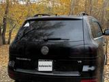Volkswagen Touareg 2006 года за 6 000 000 тг. в Павлодар – фото 2