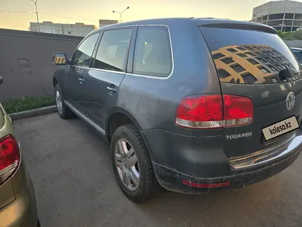 Volkswagen Touareg 2005 года за 5 300 000 тг. в Усть-Каменогорск – фото 3