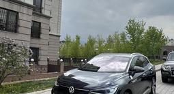 Volkswagen ID.4 2023 года за 14 900 000 тг. в Алматы – фото 3