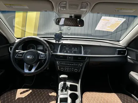 Kia Optima 2019 года за 7 900 000 тг. в Актобе – фото 9