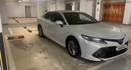 Toyota Camry 2018 года за 13 000 000 тг. в Астана