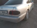 Mercedes-Benz E 230 1997 года за 1 480 000 тг. в Жезказган – фото 5