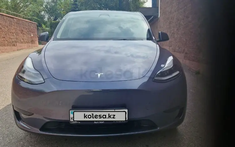 Tesla Model Y 2022 годаfor16 000 000 тг. в Алматы