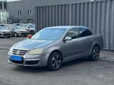 Volkswagen Jetta 2005 года за 2 190 000 тг. в Алматы