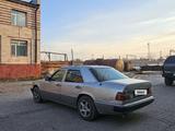 Mercedes-Benz E 200 1990 года за 2 000 000 тг. в Астана