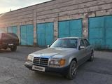 Mercedes-Benz E 200 1990 года за 2 000 000 тг. в Астана – фото 3
