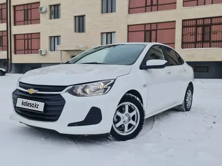 Chevrolet Onix 2022 года за 5 250 000 тг. в Астана – фото 12