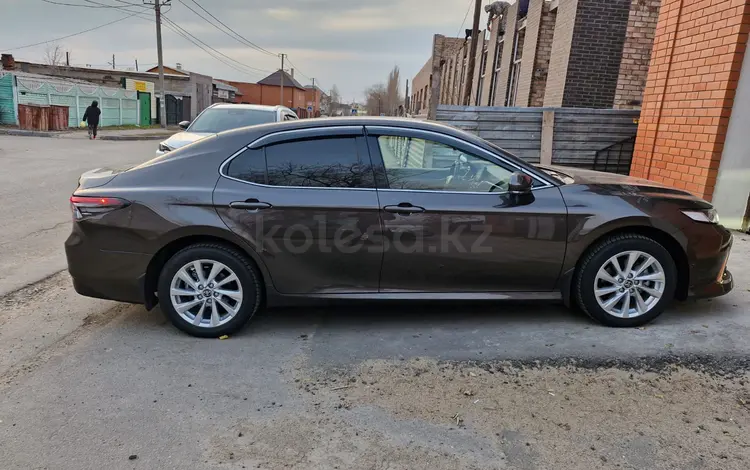 Toyota Camry 2023 годаfor17 500 000 тг. в Павлодар