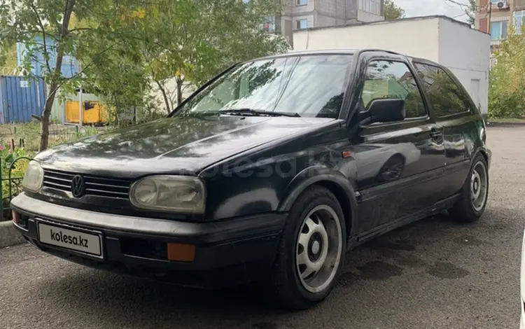 Volkswagen Golf 1993 годаүшін1 100 000 тг. в Астана
