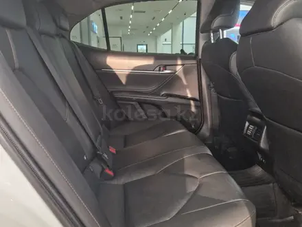 Toyota Camry 2019 года за 13 000 000 тг. в Астана – фото 6